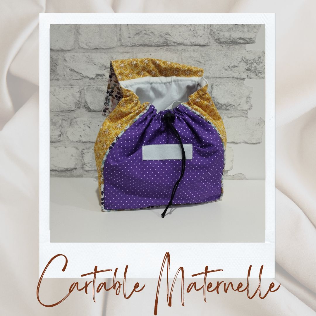 Catable maternelle fleuri violet pois