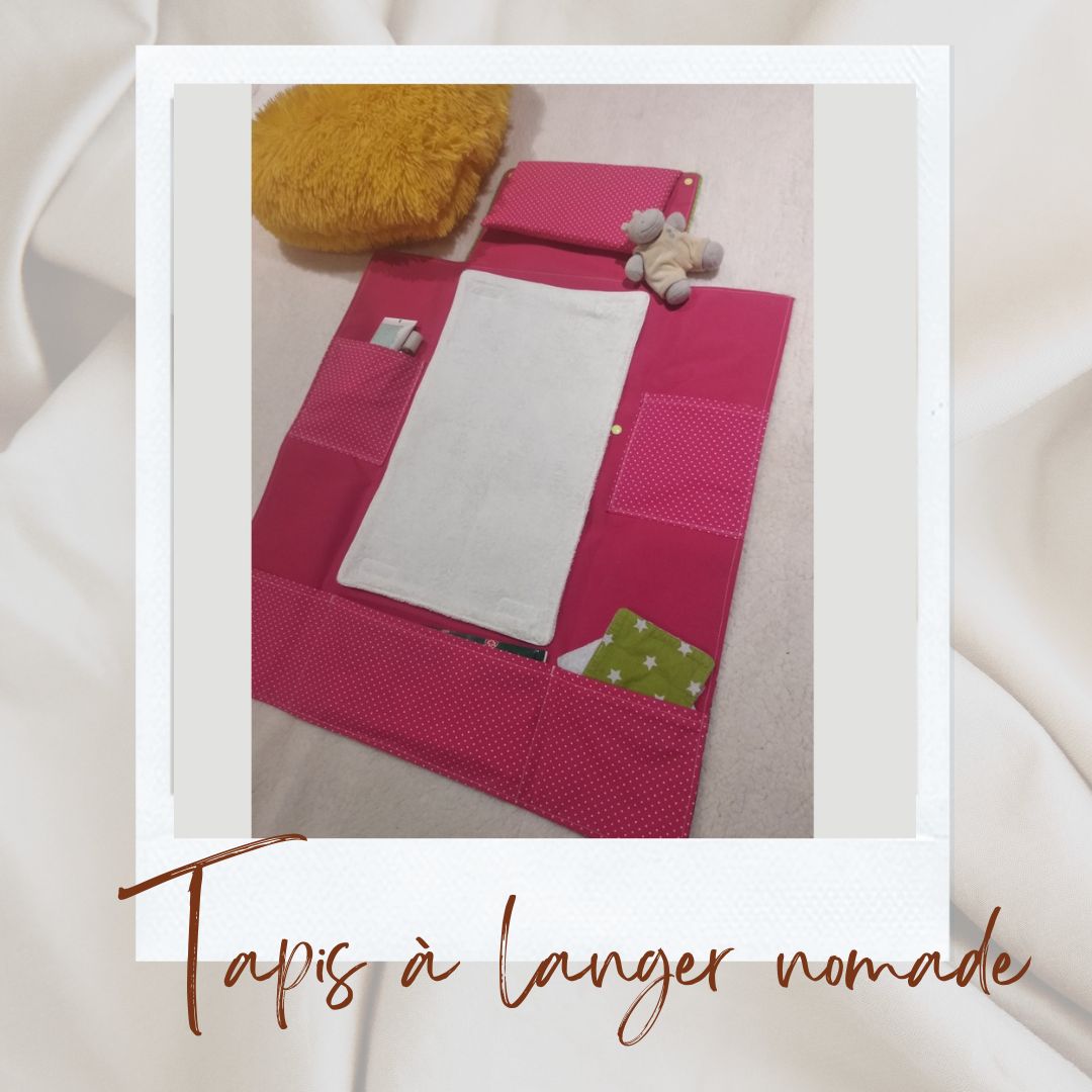 Tapis a langer nomade rose et vert